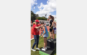 Pauline remise de la médaille écolo !