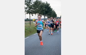 Départ des seniors hommes, Thibault Placzek s'envole vers la victoire en 14'19''