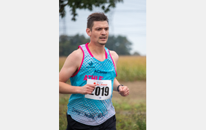 Benjamin Eyraud master 0 notre champion LIFA du javelot a fait 21'03  pour ses début sur la course sur route.