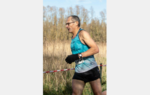 Résultats et photos aux championnats régionaux de cross-country à Mennecy (91)