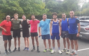 Pas de vacances pour les braves regroupement demi-fond tous les mardis et jeudis !