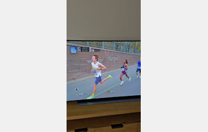 Thibault PLACZEK au semi marathon de Paris 1h05'13''