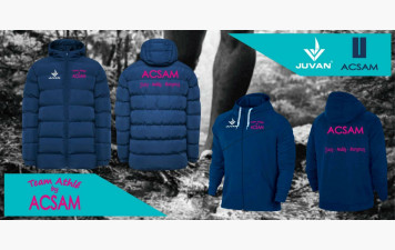 Boutique, parka 40€, veste 30€, ceinture porte téléphone 5€